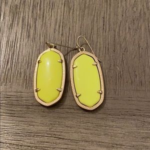 Kendra Scott yellow Ella earrings smaller size